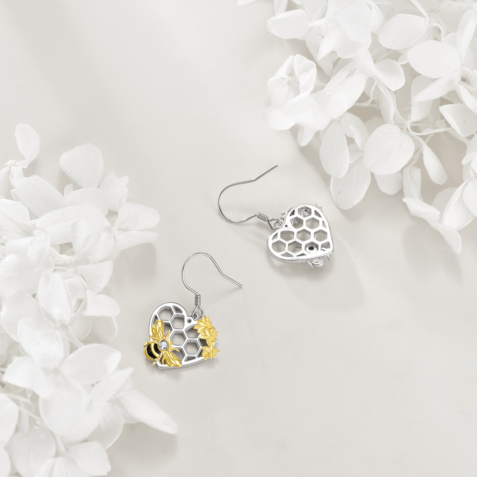 Women's Bee Dangle Drop Earrings in S925 Silver